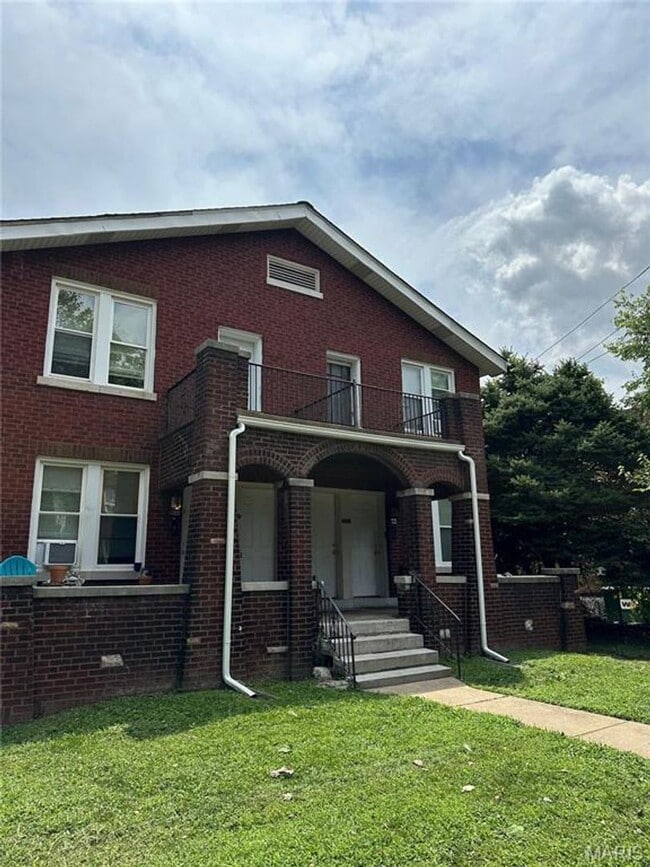 Building Photo - 4030-4032 Hydraulic Ave. Unit Hydraulic 4032 B