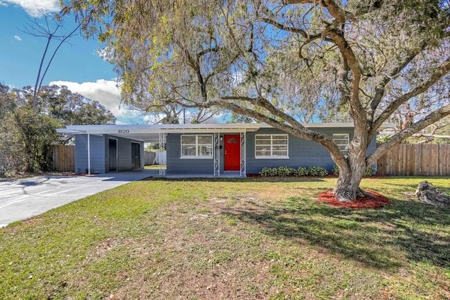 Building Photo - 56 56th St N