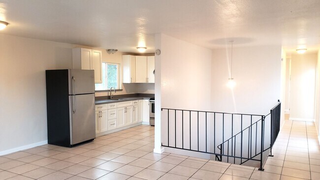 Photo - 7449 - Apartment Unit B