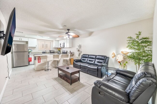 Photo - 4441 Rich Dr