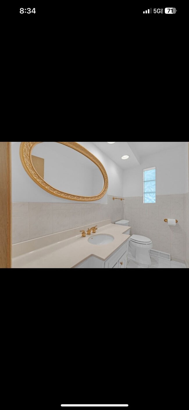 Photo - 9700 Kolmar Ave