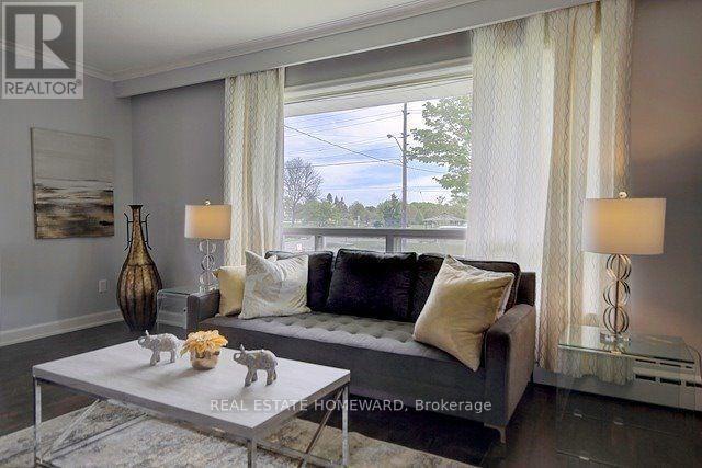 Photo - 632 Brimley Rd