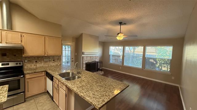 Photo - 519 Cross Cut Dr