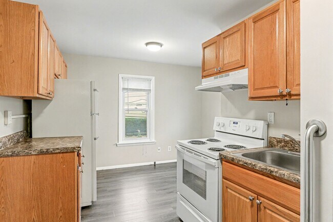 Photo - 3327-3329 Market Street Unit B