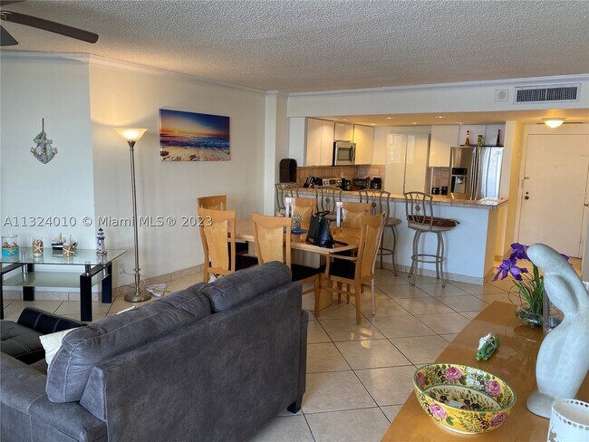 3725 S Ocean Dr Unit 1521