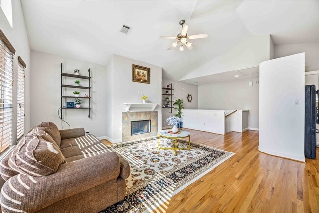 3635 Main Plaza Dr