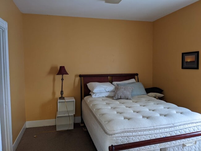 Photo - 685 Massabesic St Unit 2-W