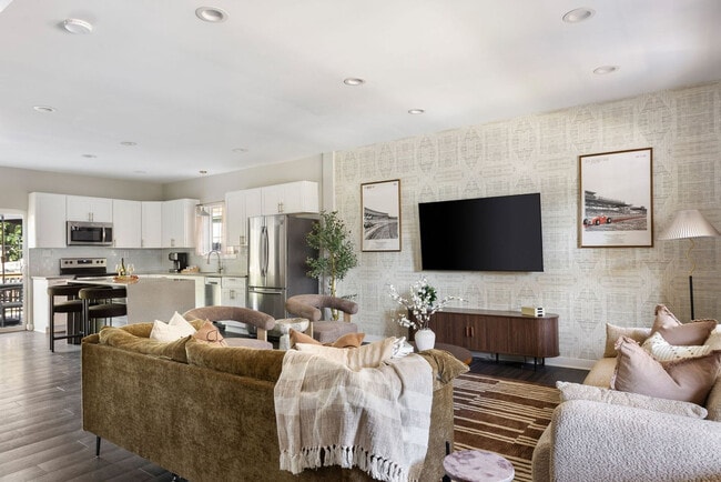 Photo - 2308 Nowland Ave Unit SI ID1492765P