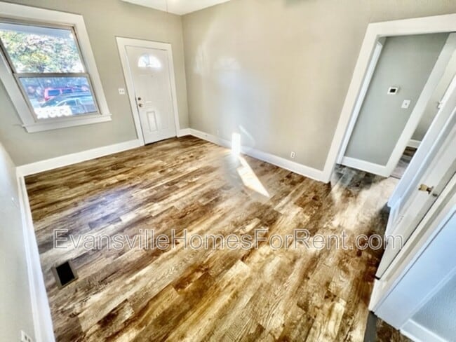 Photo - 405 N Morton Ave