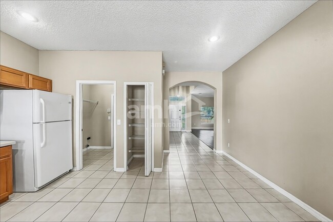 Photo - 4470 Waterside Pointe Cir