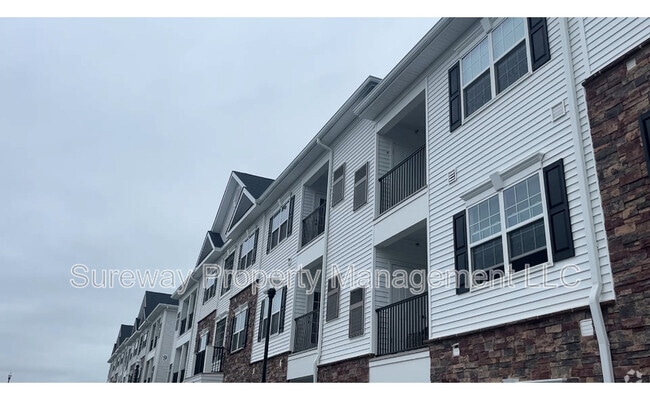 Building Photo - 1016 Vanderbergh Blvd Rental
