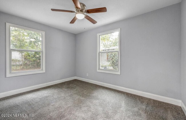 Photo - 1721 Campus St