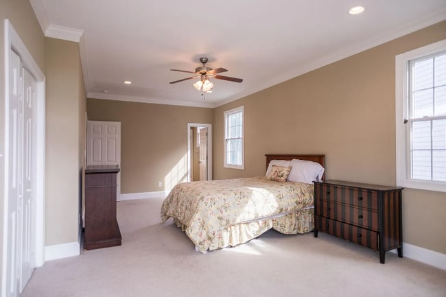 Photo - 1129 Bennett Rd