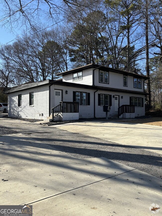 Building Photo - 1895 Stockton St Rental