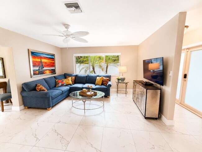 Photo - 1502 SW 24th St Unidad B