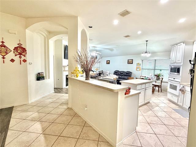 Photo - 900 Ascension Dr