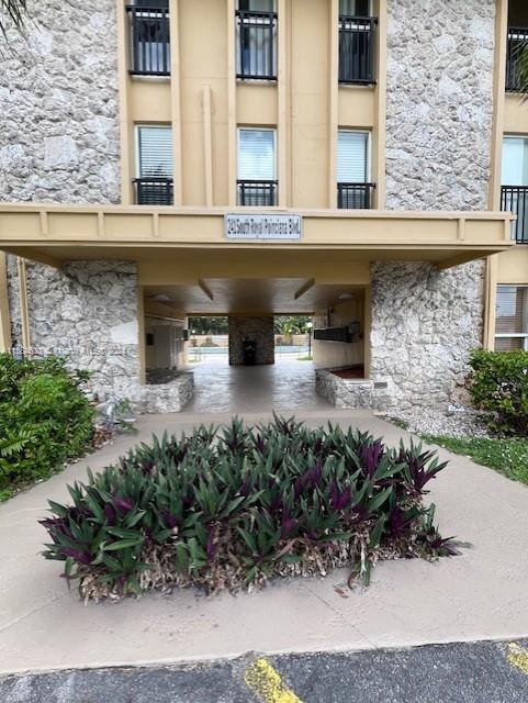 Photo - 241 S Royal Poinciana Blvd Condo Unit 117