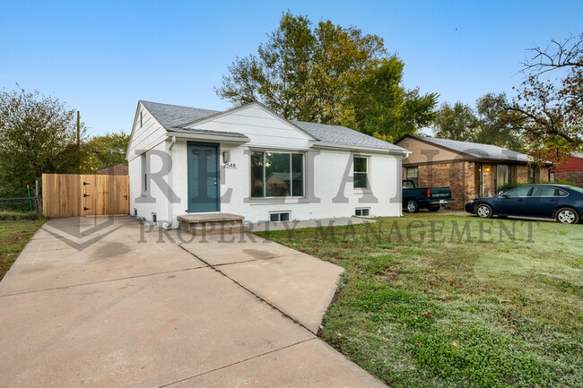 Photo - 2548 N Somerset Ave