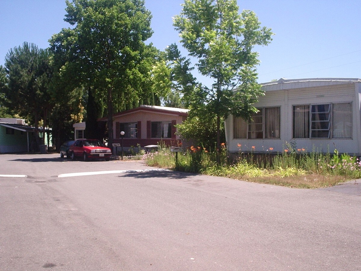 Photo - Royal Palms Mobile Home Park
