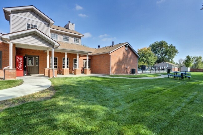 Bull Run Apartments