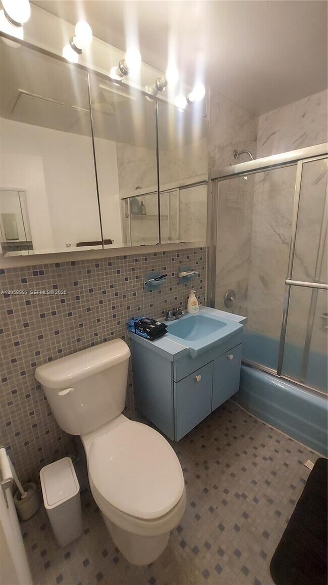 Photo - 1408 Brickell Bay Dr Unit 216