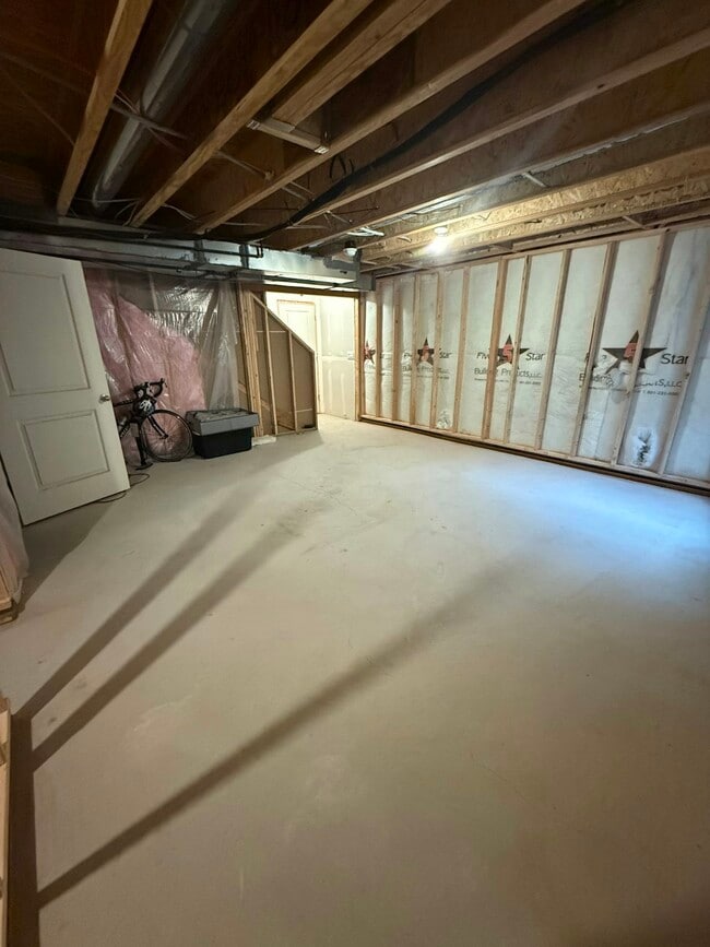 Building Photo - 3878 W 930 N Rental