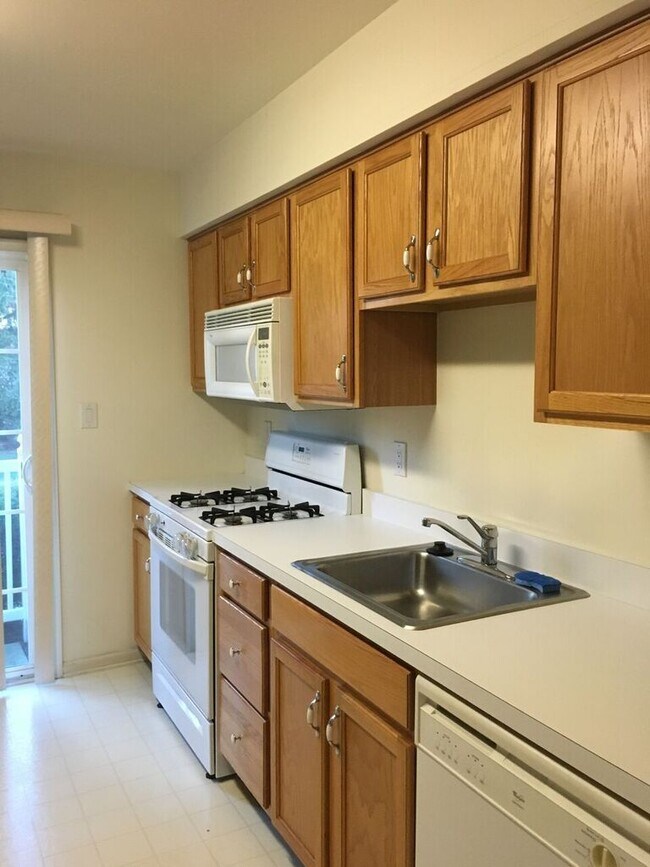 Photo - 3 bed 2.5 bath Townhouse - Mount Laurel