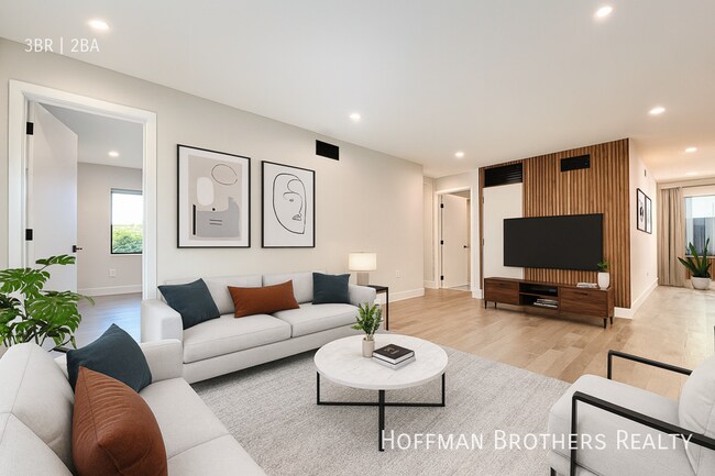 Photo - 1444 S Crescent Heights Blvd