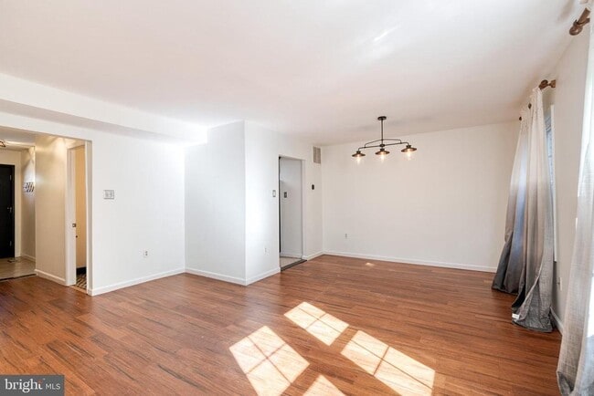 Photo - 1640 Mt Airy Ct