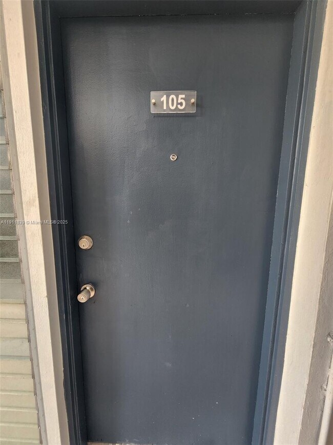 Photo - 2101 Normandy Dr Unidad 103