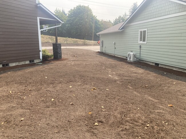 Photo - 1812 S 250th St