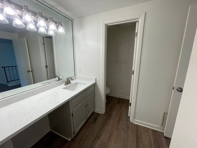 Photo - 1420 Accomac Pl Unit 6