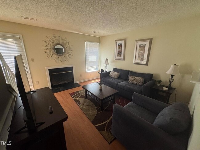 Photo - 863 Dalewood Dr
