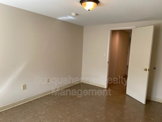 Photo - 1051 Henn Ave Unit Apt. E