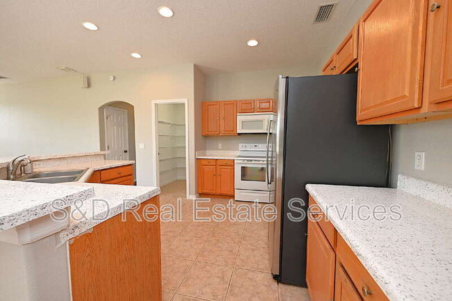 Photo - 125 Costa Loop