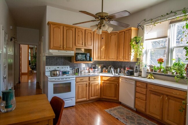 Photo - 3916 N Kildare Ave Unit 1