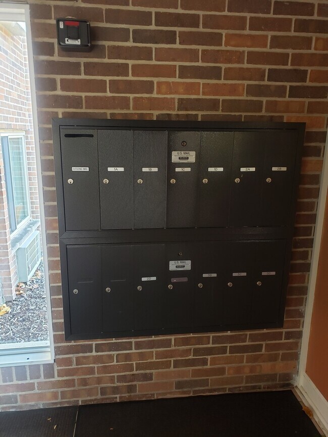 717 Strom Dr Unit 3B
