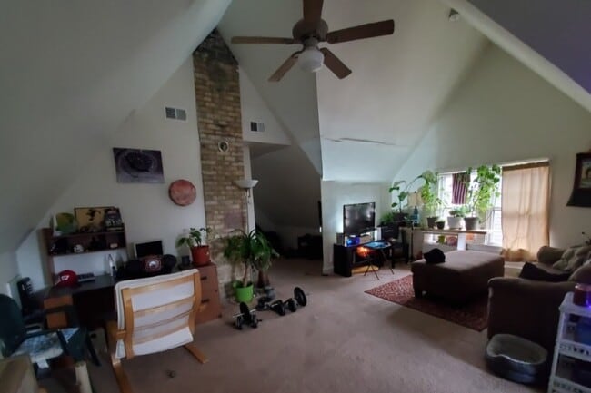 Photo - 2974 N Cramer St Unit 1