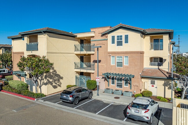 Apartment Homes - Riviera Highlands Apartments