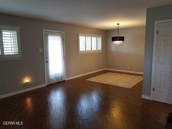 Photo - 3301 Greenock St