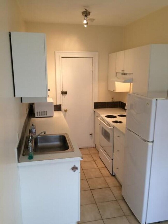 Photo - 1625 Commonwealth Ave