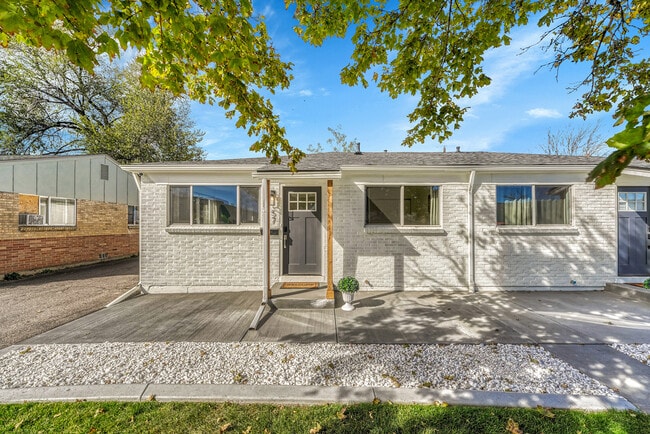 Photo - 57 Del Mar Cir Unit 57