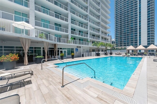 Photo - 1250 S Miami Ave Unidad 2214