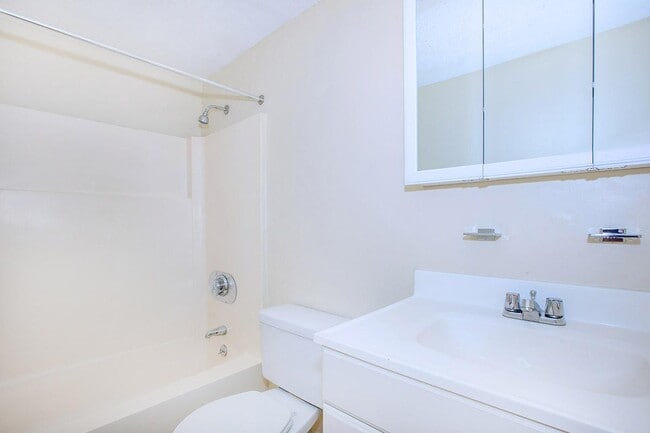 Photo - East Bay Apartments