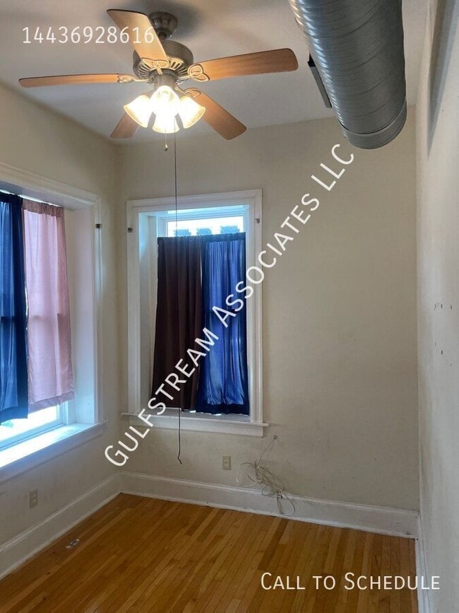 Photo - 319 W Mulberry St Unit Apt 2