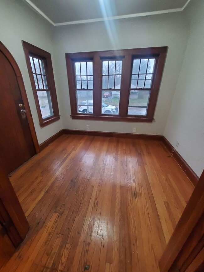 Building Photo - 4852-4854 N 48th St. Rental