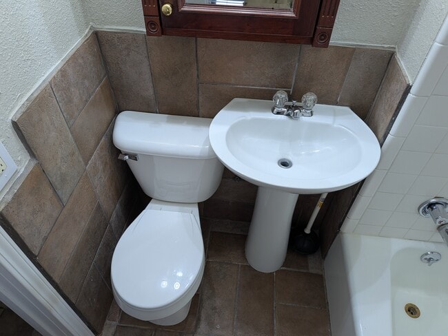 Photo - 117 N University Dr Unit Apt 1