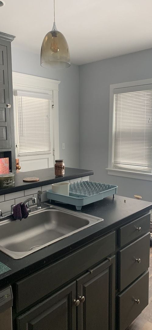 Photo - 223 E 9th St Unit 223 E 9th St. (Downstairs)