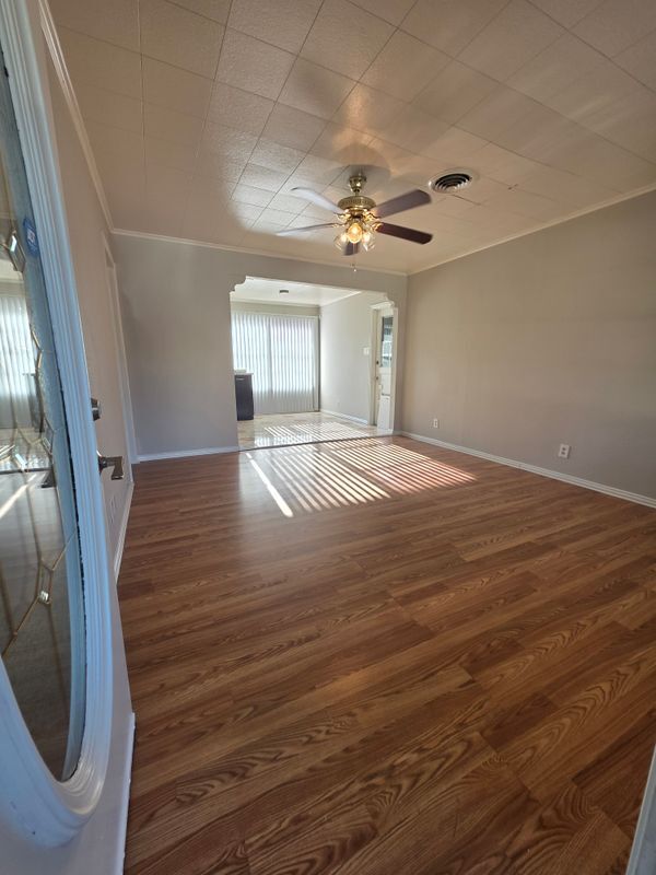 Photo - 1312 Miles St