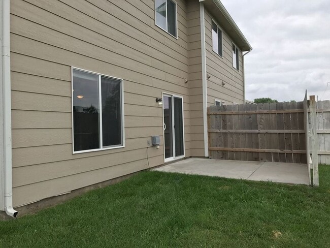 Photo - Luxury Townhomes